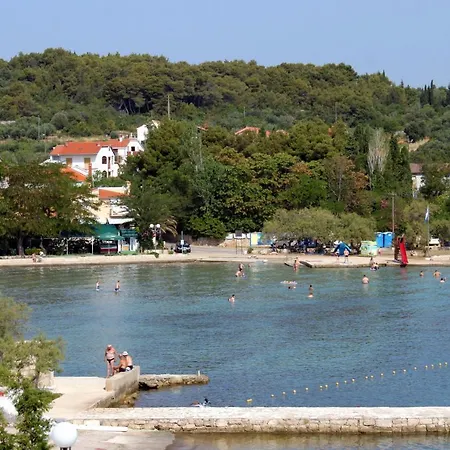 House With A Swimming Pool Preko, Ugljan - 14707 Vakantiehuis