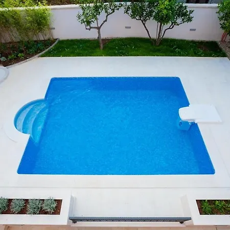 House With A Swimming Pool Preko, Ugljan - 14707 * Preko
