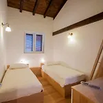 Σπίτι διακοπών House With A Swimming Pool Preko, Ugljan - 14707
