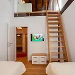 بيت للعطل House With A Swimming Pool Preko, Ugljan - 14707